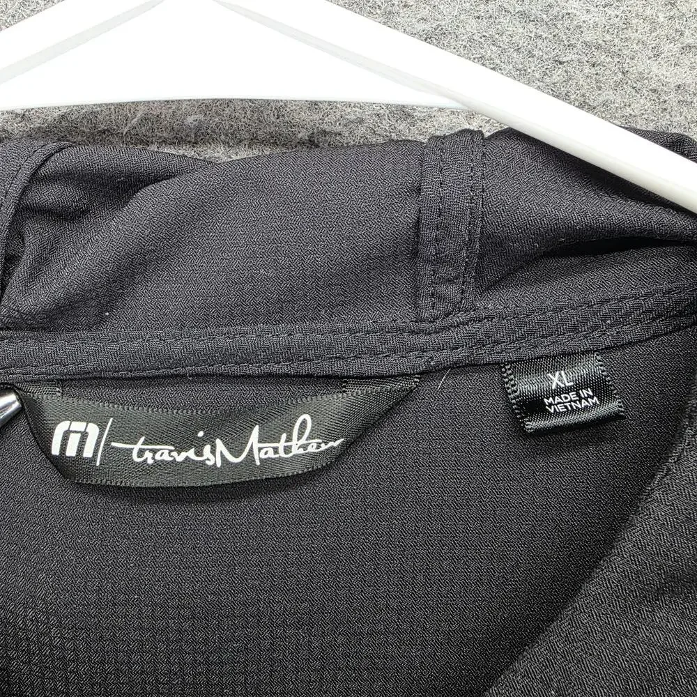 TravisMathew Jacket Mens XL Black Hooded Full Zip Softshell Golf Windbreaker